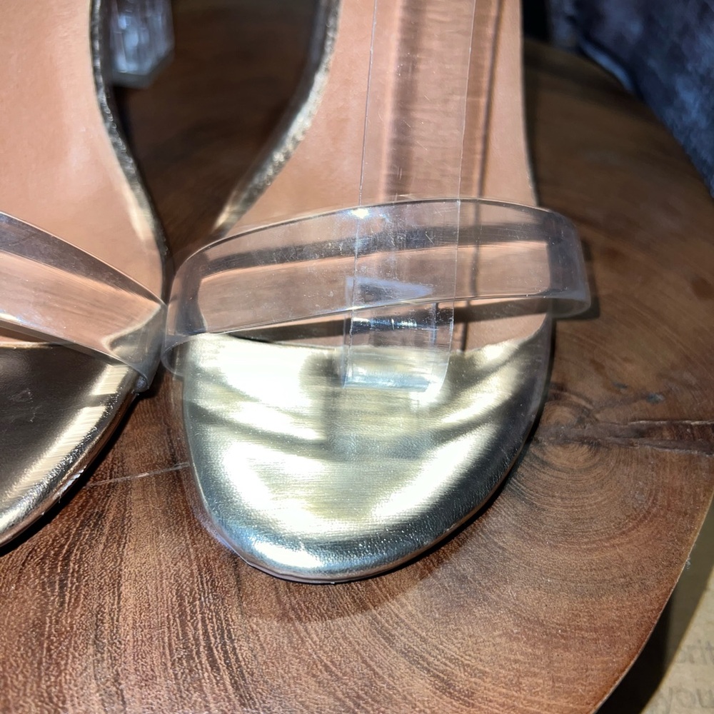 Shein Woman’s Block Heeled Clear Open Toed Sandals - image 8